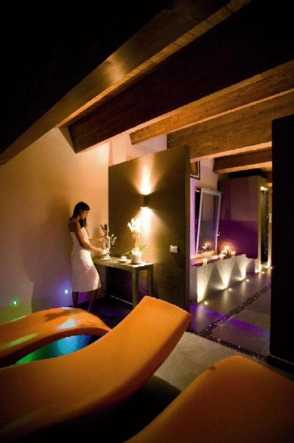 Hotel Iride & Spa Cesenatico Esterno foto