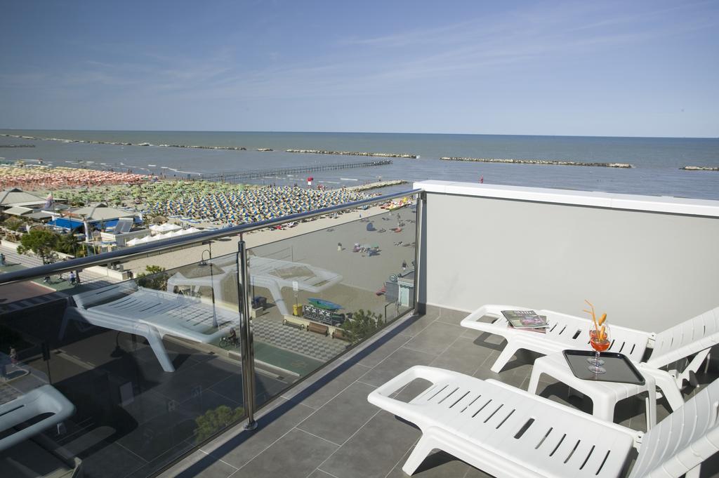 Hotel Iride & Spa Cesenatico Esterno foto