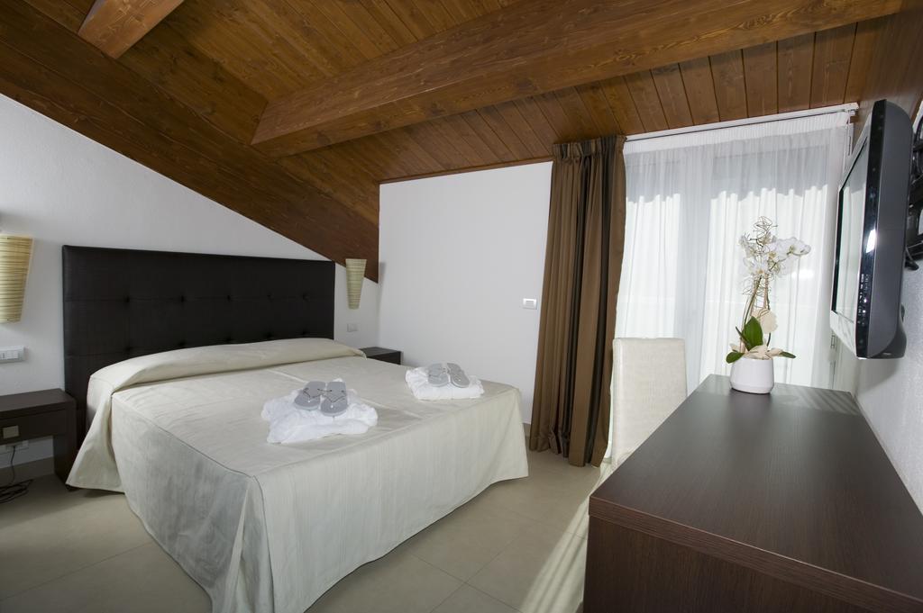 Hotel Iride & Spa Cesenatico Camera foto