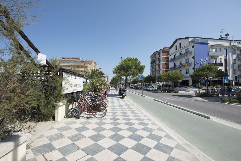 Hotel Iride & Spa Cesenatico Esterno foto